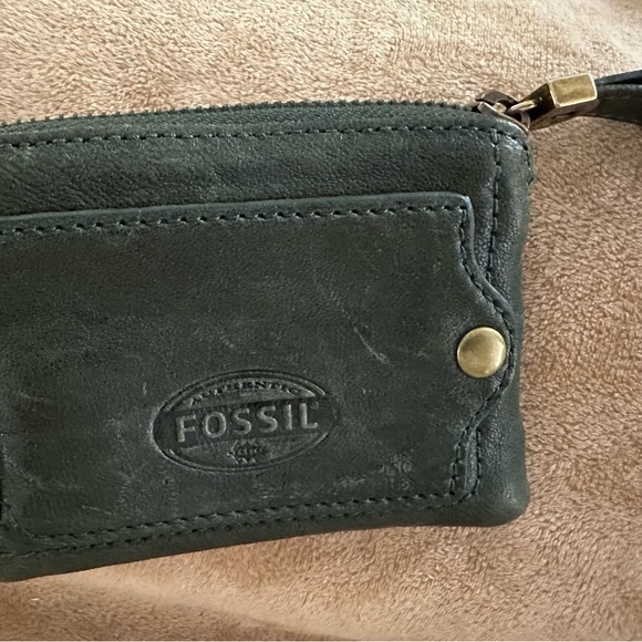 Fossil CoinPurse/ID /Credit Card Holder - Picture 3 of 4